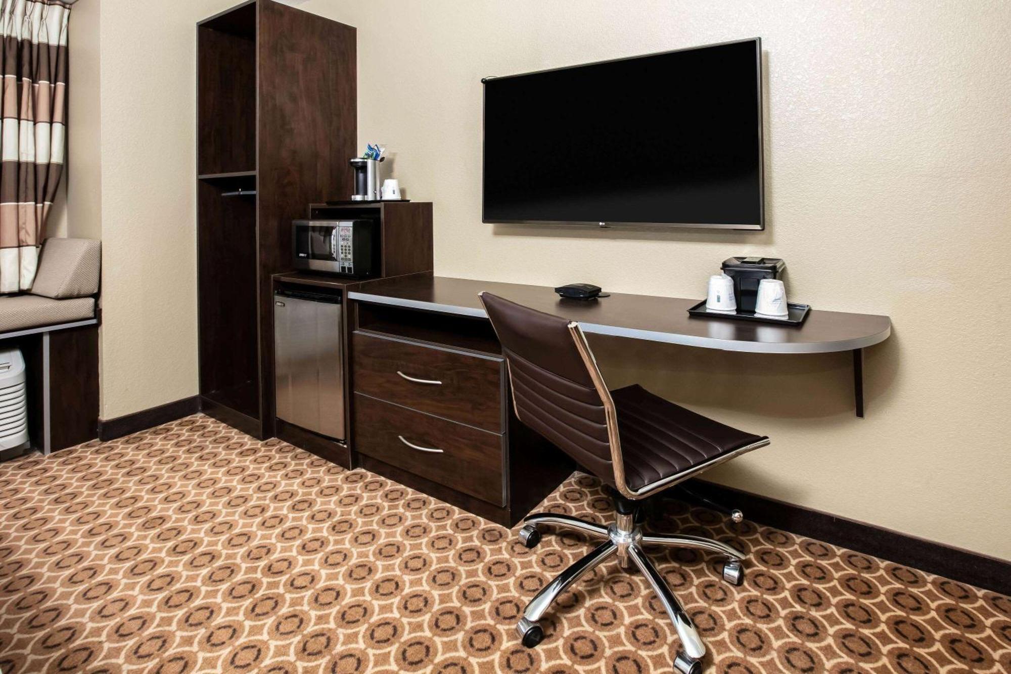 Microtel Inn And Suites Pecos Εξωτερικό φωτογραφία
