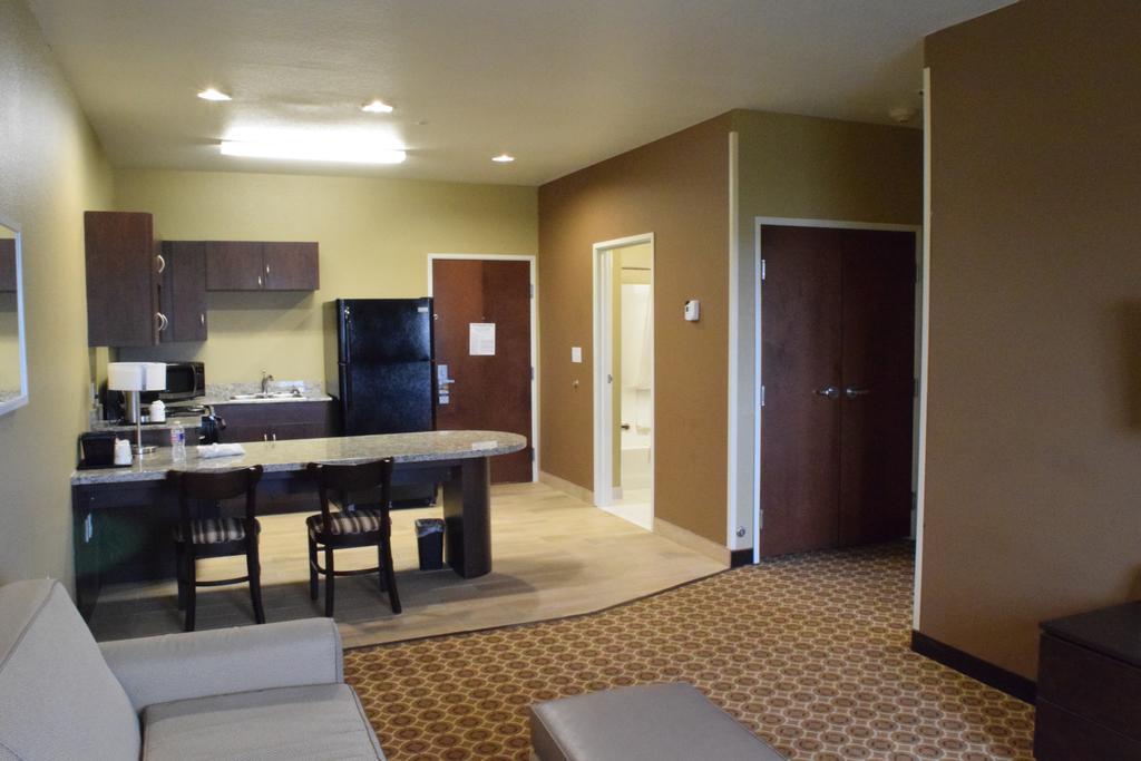Microtel Inn And Suites Pecos Δωμάτιο φωτογραφία