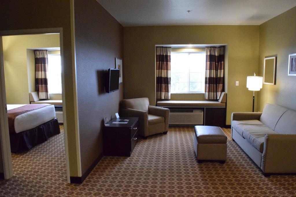 Microtel Inn And Suites Pecos Δωμάτιο φωτογραφία